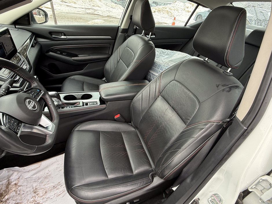 2023 Nissan Altima SR-22