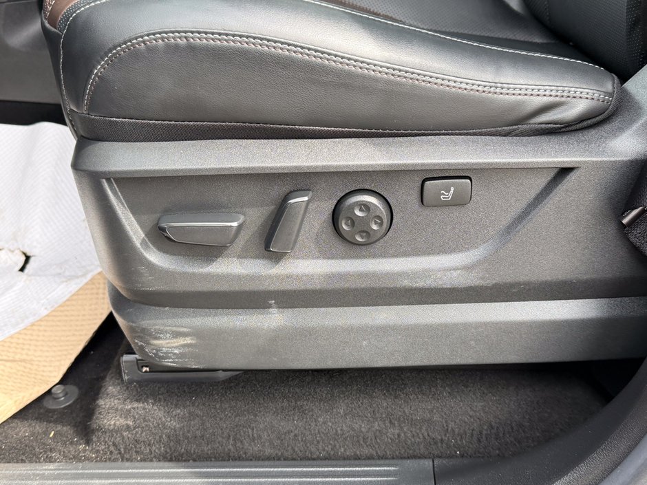 2025 Nissan Armada Platinum Reserve-28