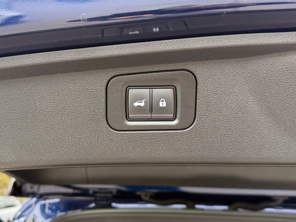 2025 Nissan Armada Platinum Reserve-16