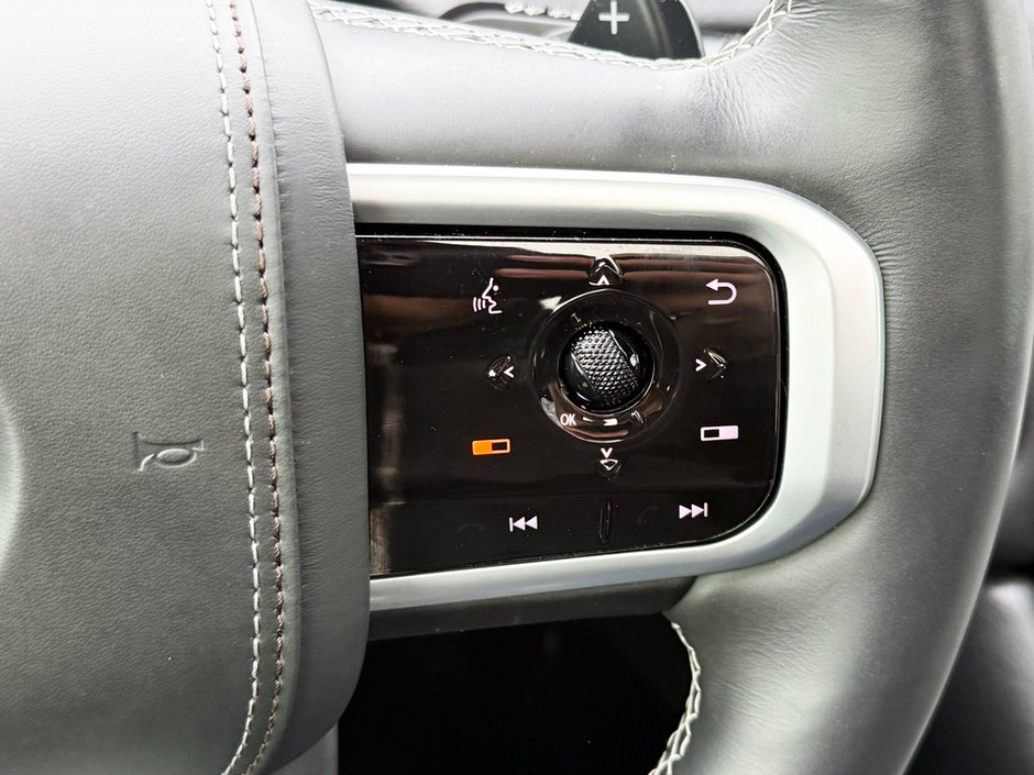 2025 Nissan Armada Platinum Reserve-31