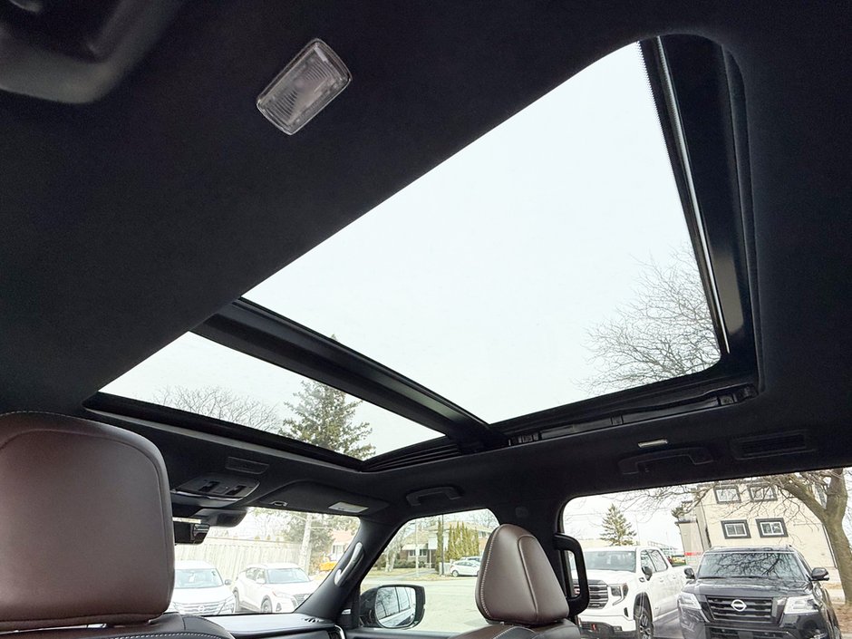 2025 Nissan Armada Platinum Reserve-19