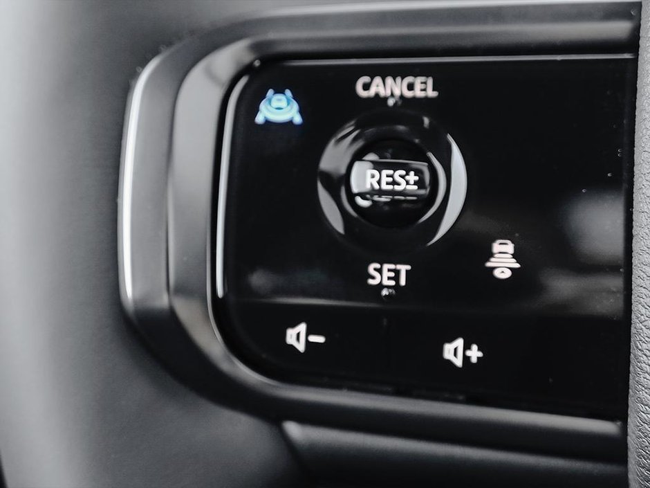 2026 Nissan Armada PRO-4X-13