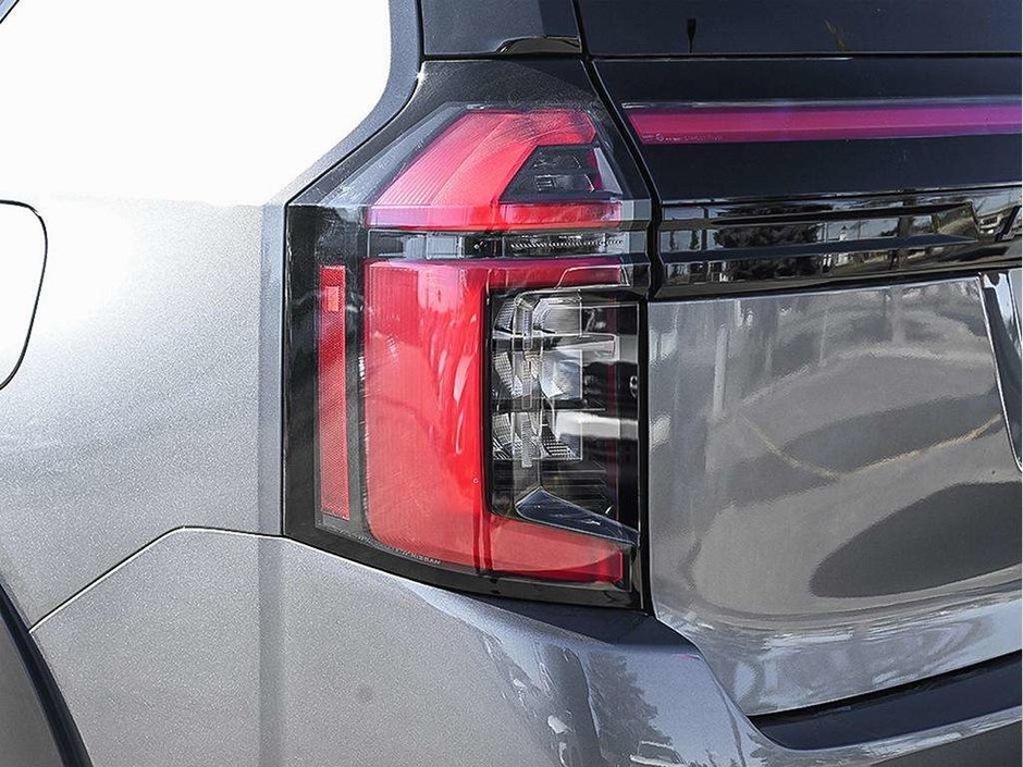 2026 Nissan Armada PRO-4X-10