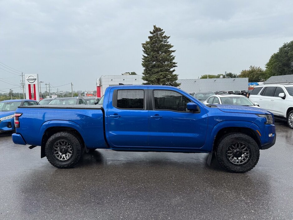 2024 Nissan Frontier SV-8