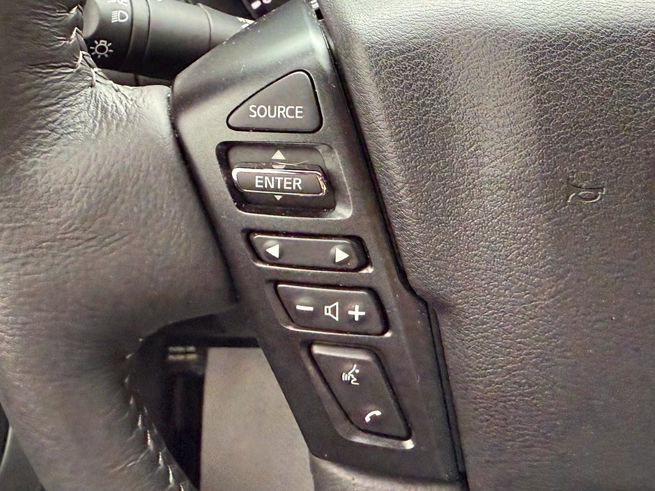 2024 Nissan Frontier SV-22