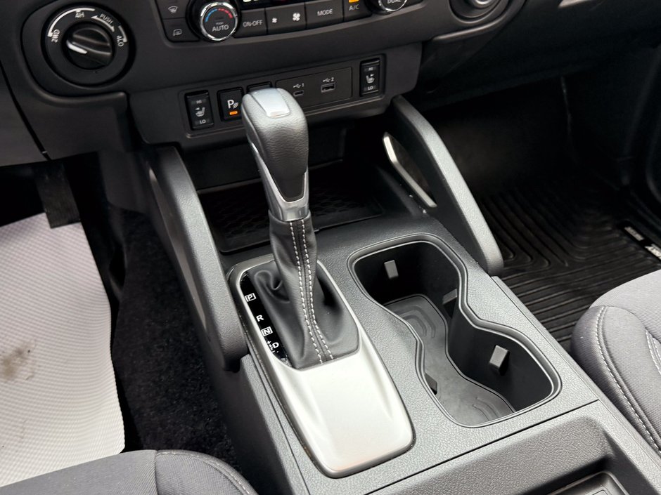 2024 Nissan Frontier SV-19