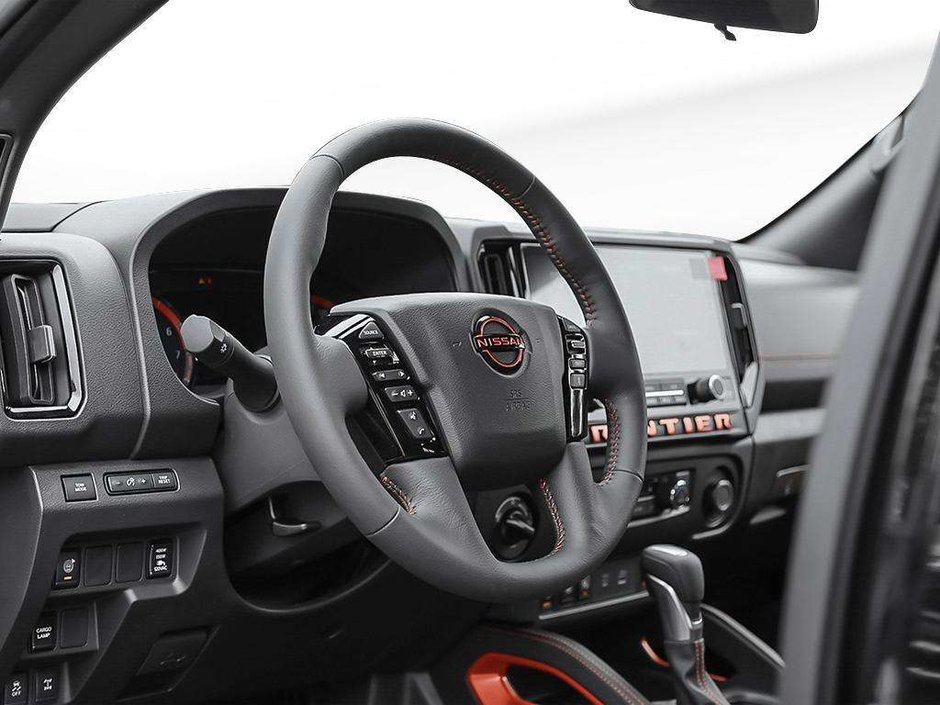 2026 Nissan Frontier Pro4x Luxury Short Wheel Base-11