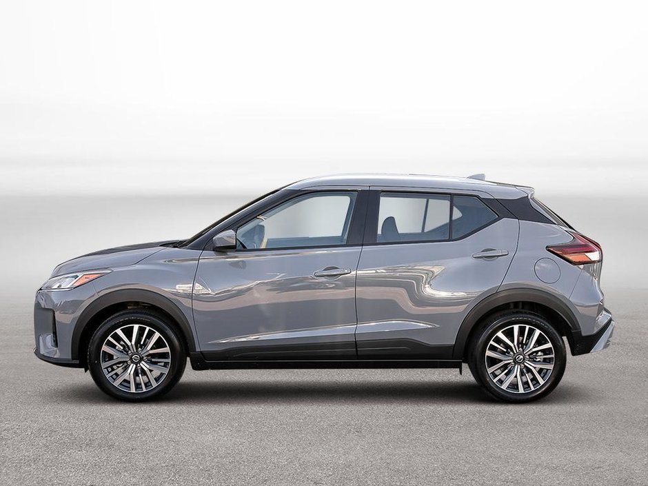 2025 Nissan Kicks Play SV-2