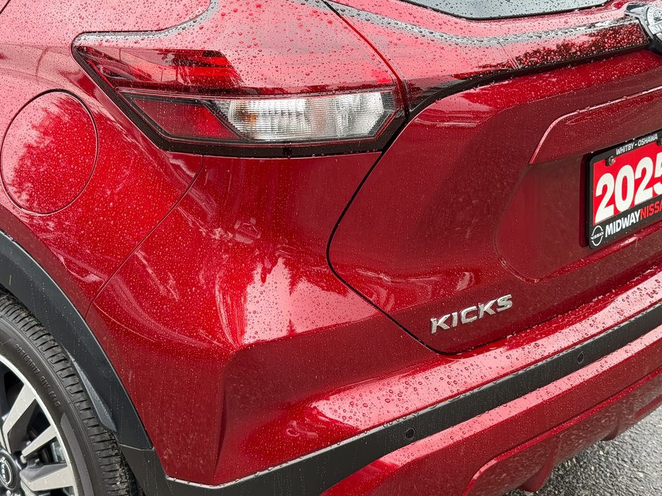 2025 Nissan Kicks Play SV-13