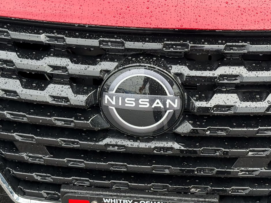 2025 Nissan Kicks Play SV-11