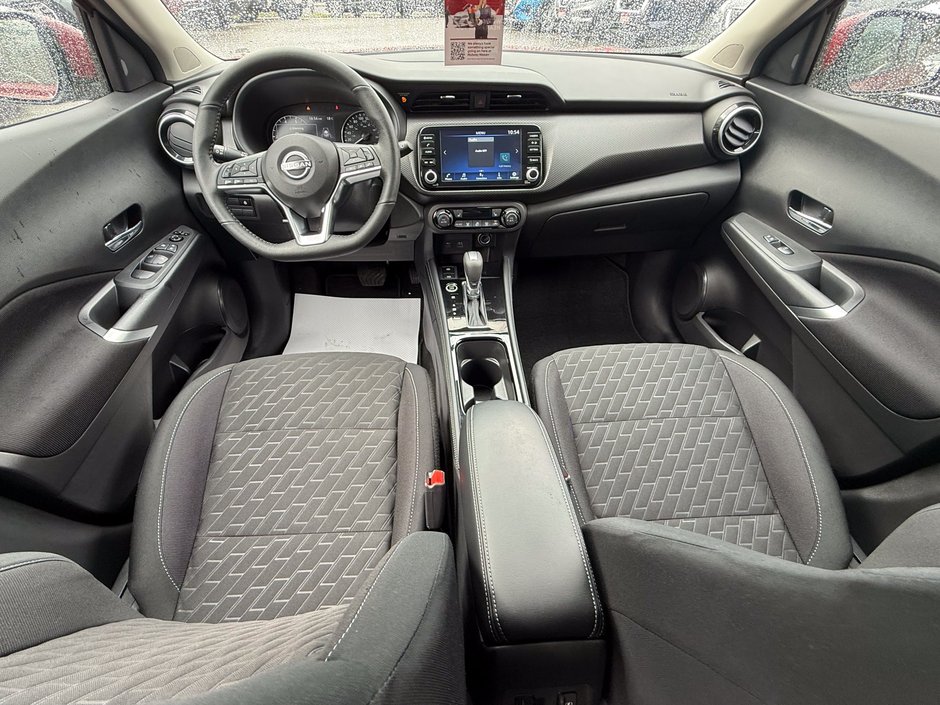 2025 Nissan Kicks Play SV-17