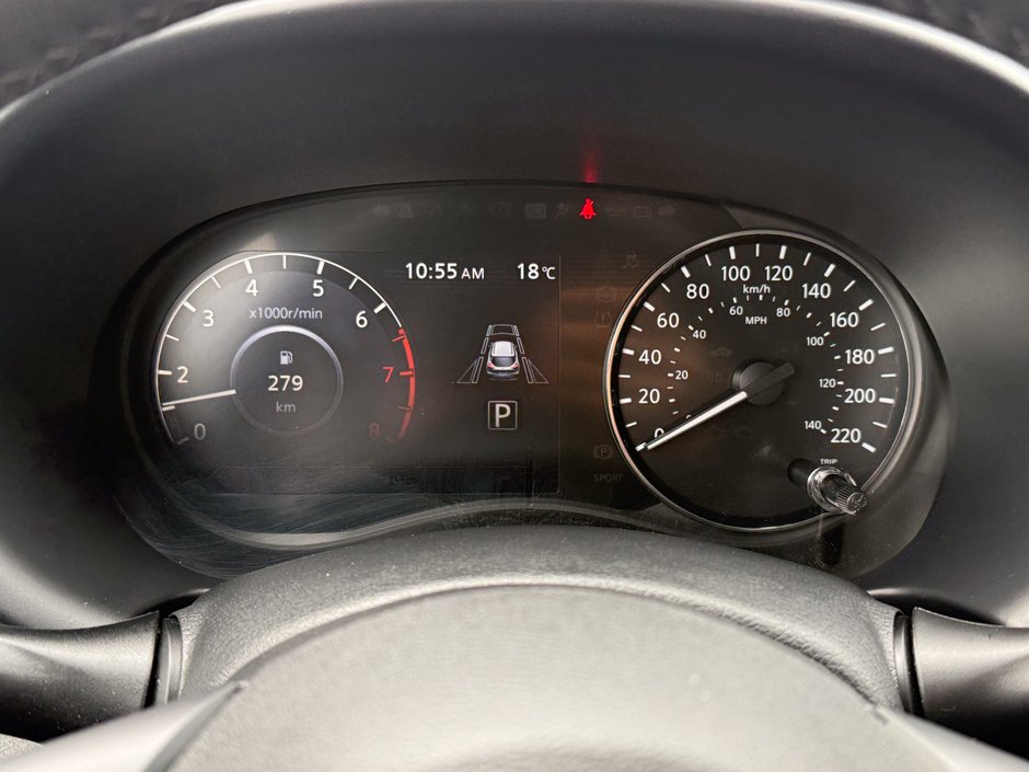 2025 Nissan Kicks Play SV-25