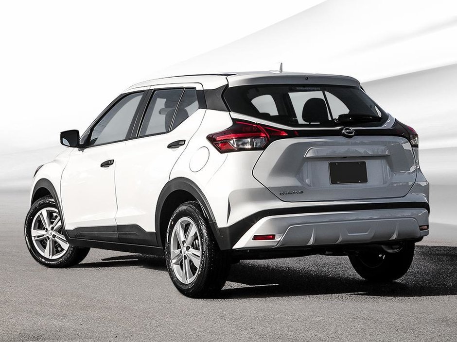 2025 Nissan Kicks Play S-3