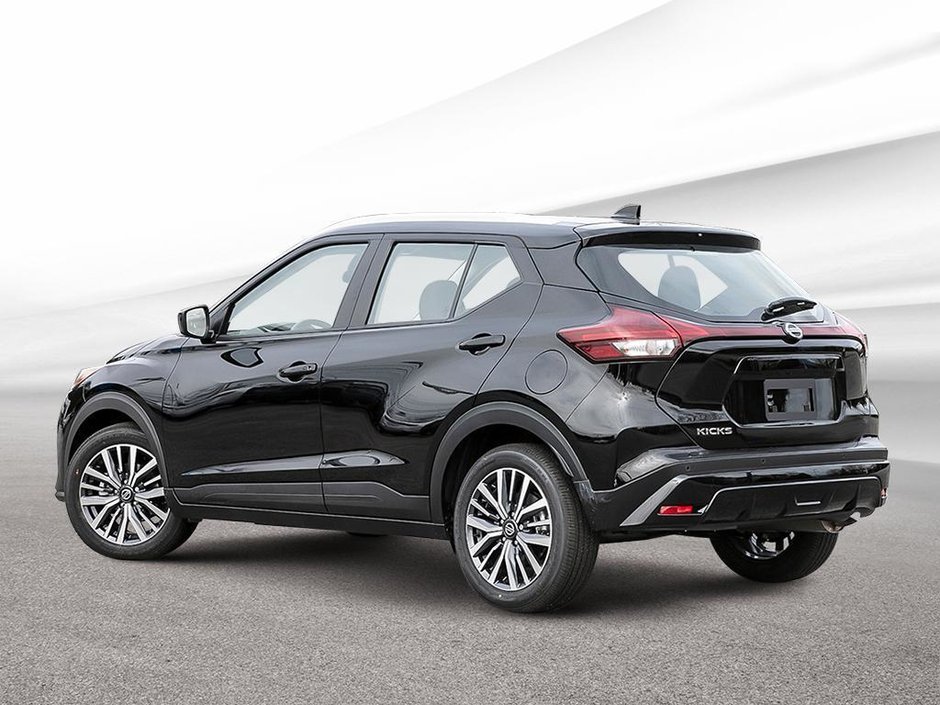 2025 Nissan Kicks Play SV-3
