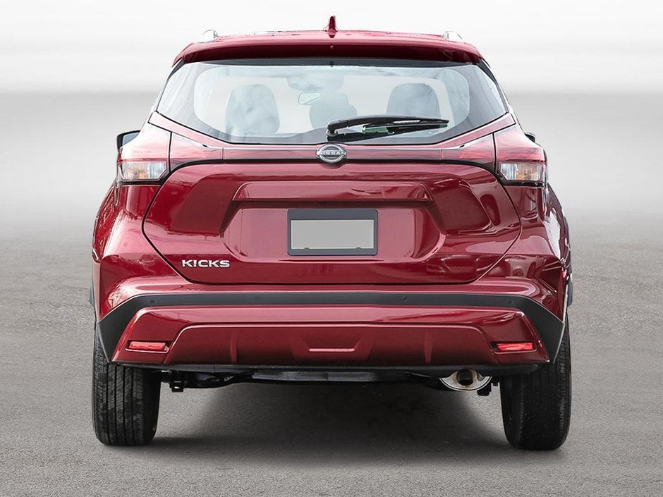 2025 Nissan Kicks Play SV-4