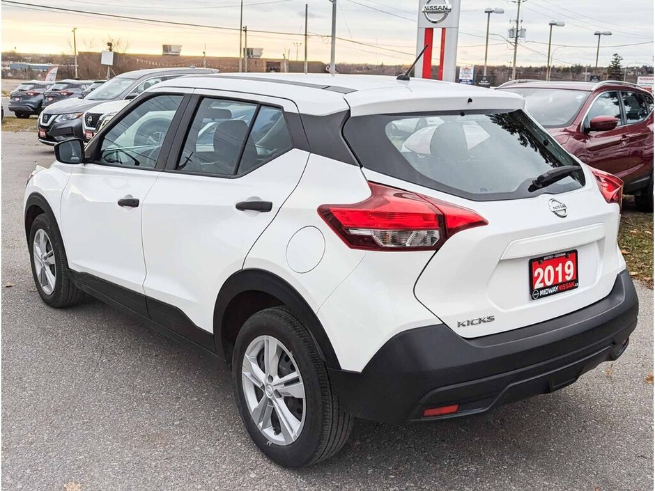 2019 Nissan KICKS S-5