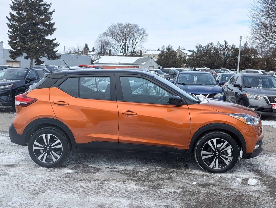 2020 Nissan Kicks SV-8