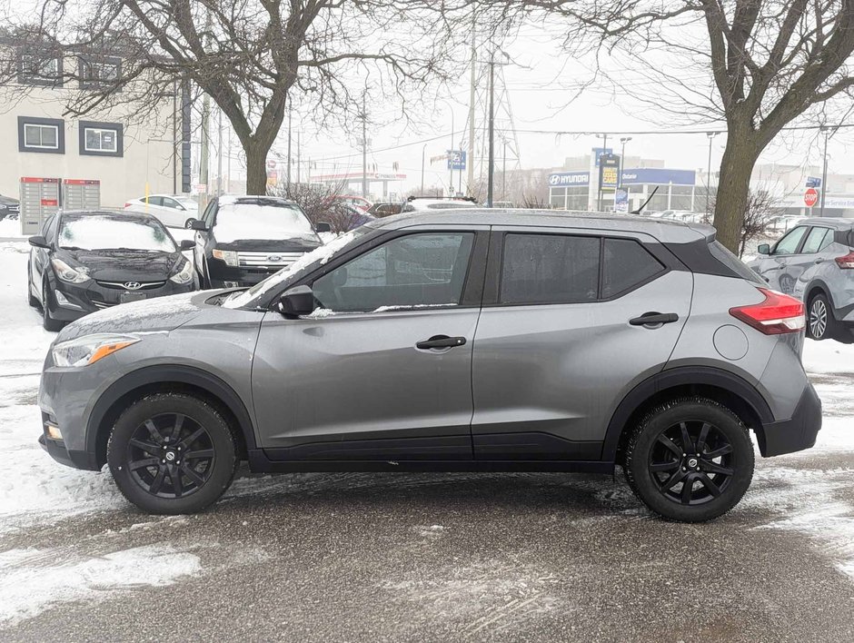 2020 Nissan Kicks S-4