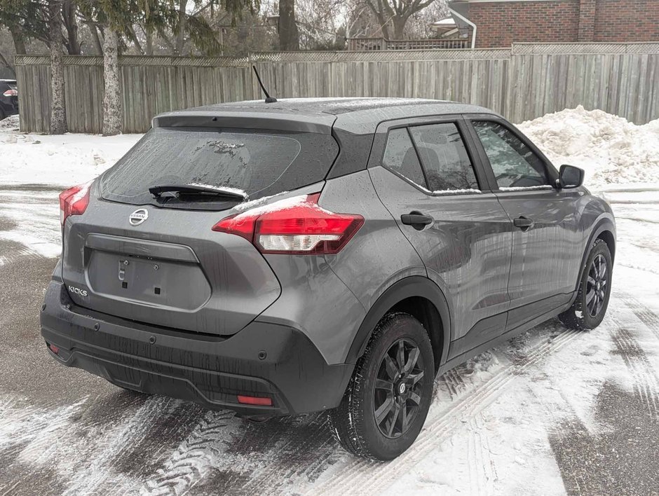 2020 Nissan Kicks S-7