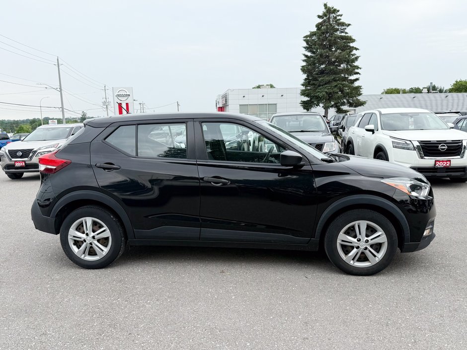 2020 Nissan Kicks S-9