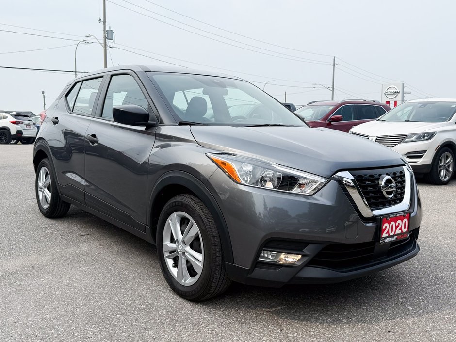 2020 Nissan Kicks S-9