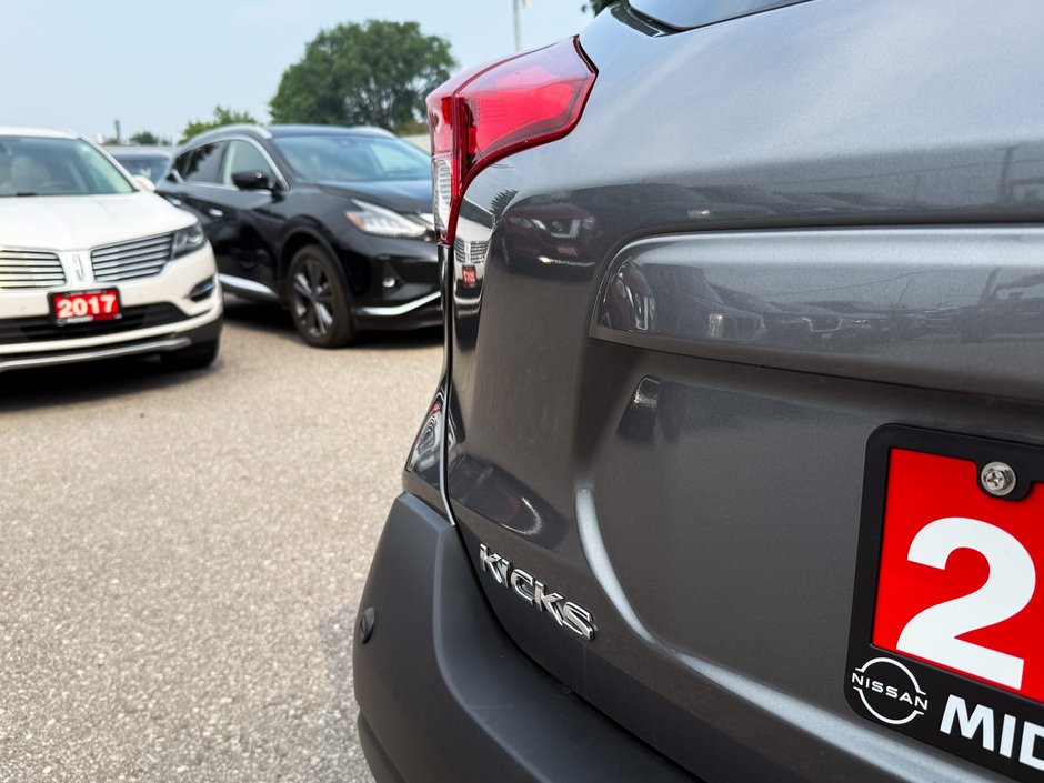 2020 Nissan Kicks S-13