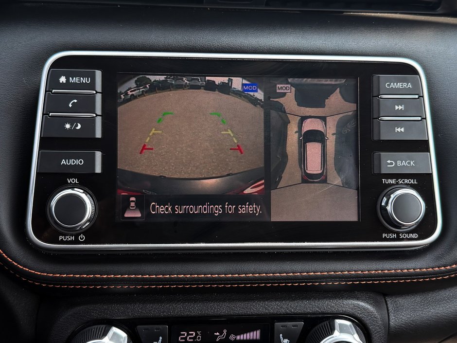 2020 Nissan Kicks SR-24