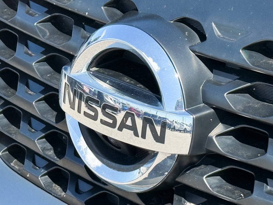 2020 Nissan Kicks SR-10
