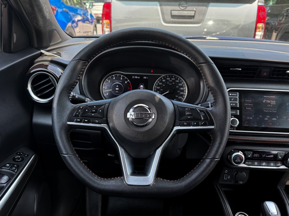 2020 Nissan Kicks SR-19