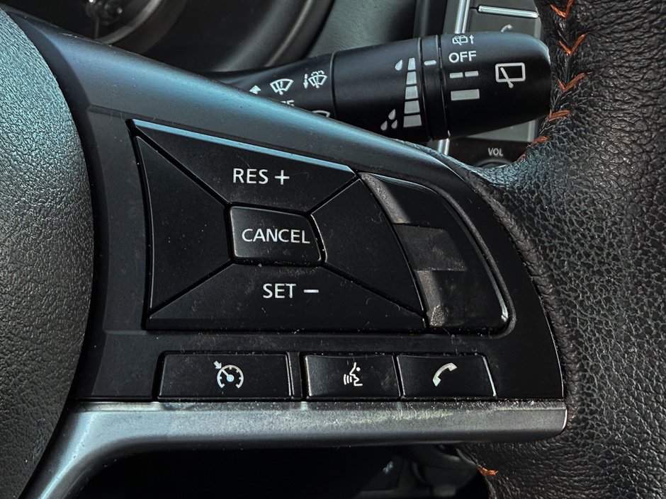 2020 Nissan Kicks SR-21