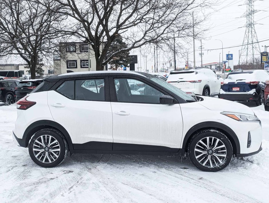 2021 Nissan Kicks SV-8