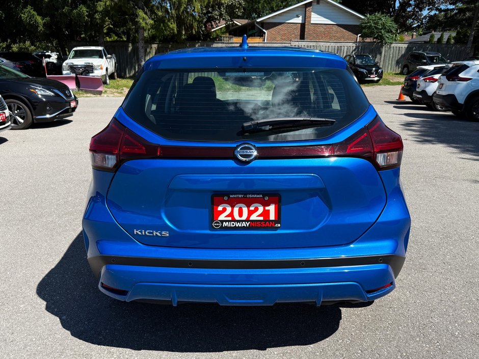 2021 Nissan Kicks S-6