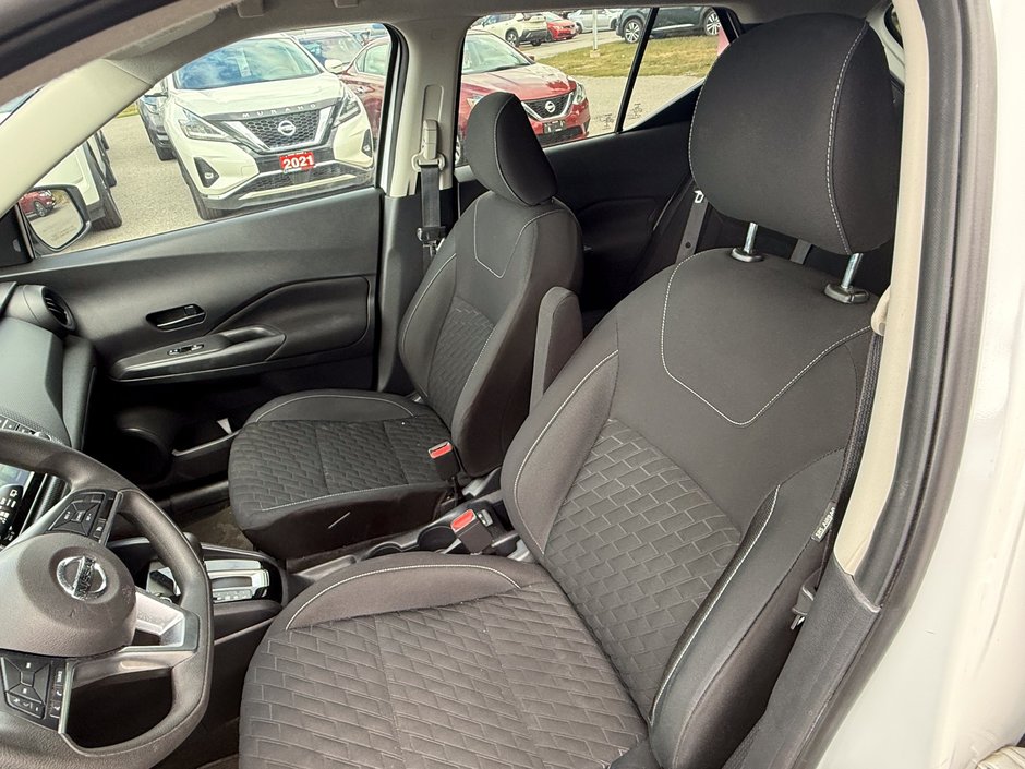 2021 Nissan Kicks S-12