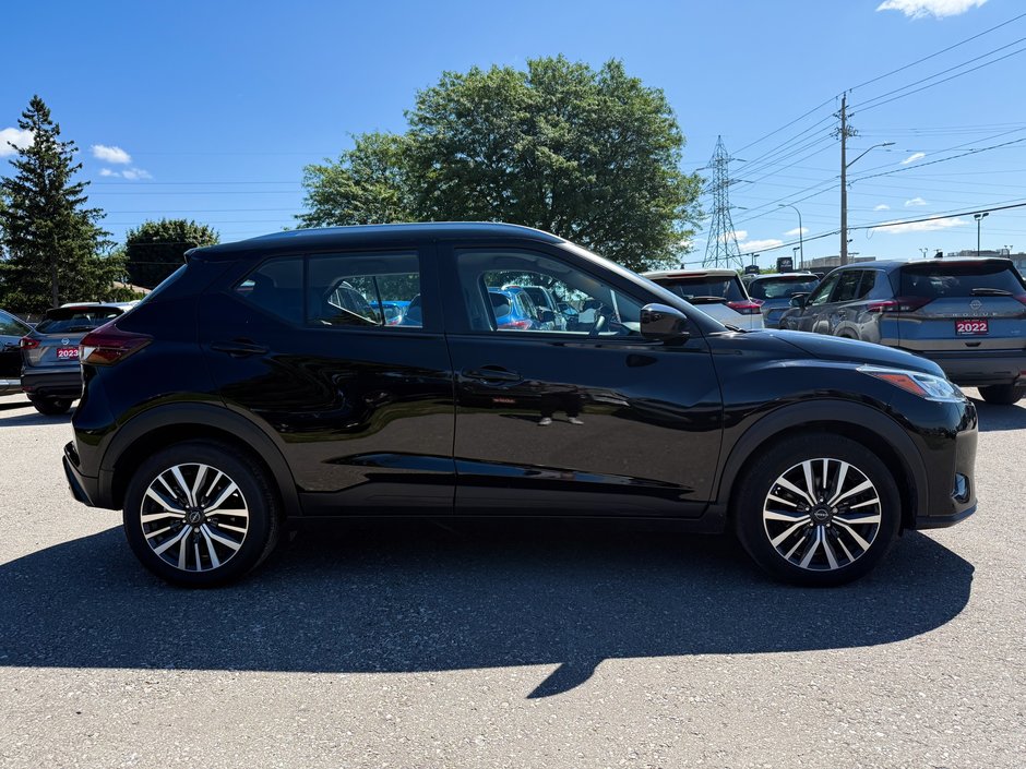 2023 Nissan Kicks SV-8