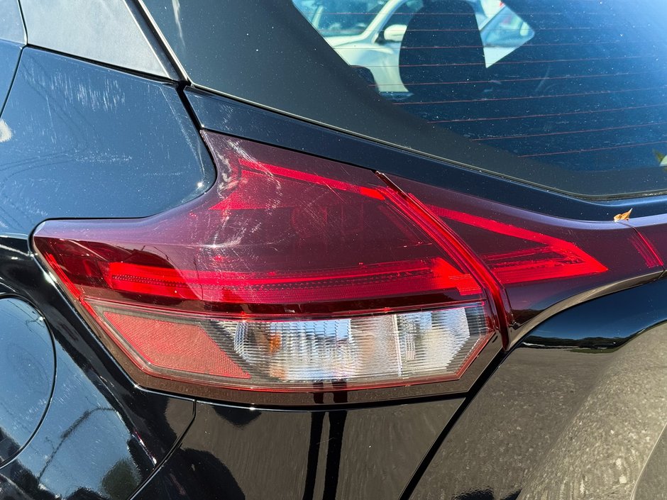 2023 Nissan Kicks SV-12