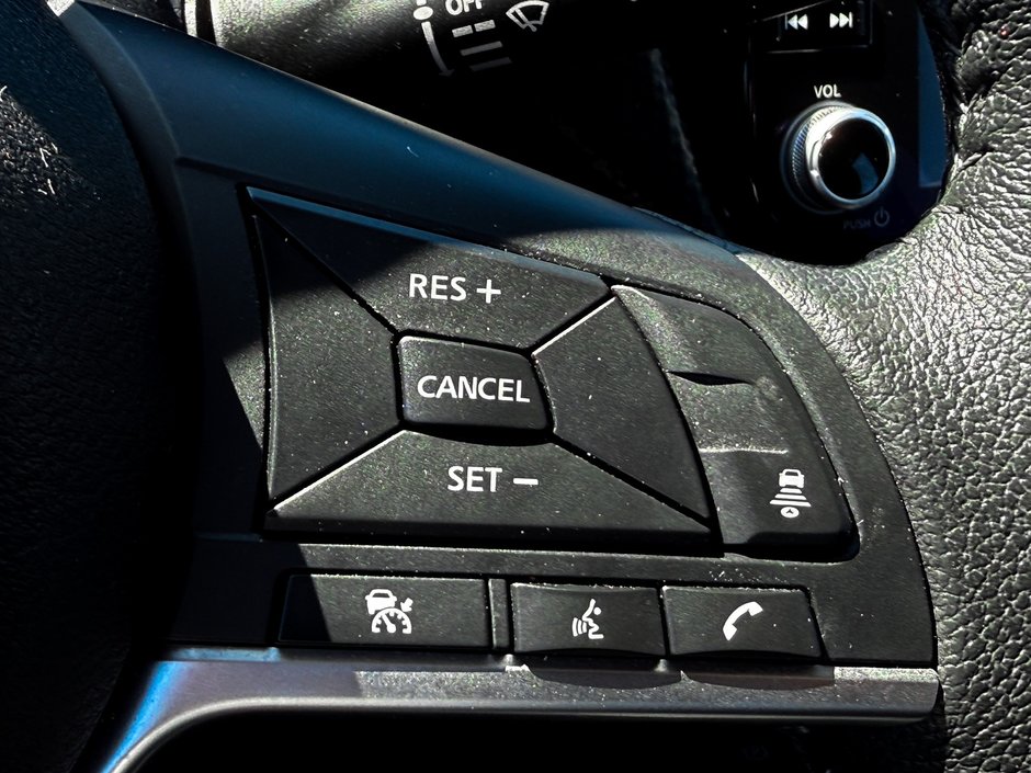 2023 Nissan Kicks SV-23