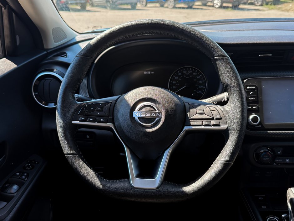 2023 Nissan Kicks SV-19