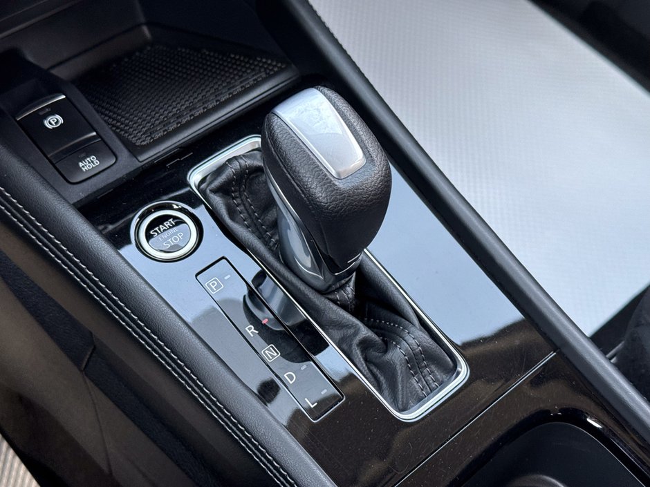 2023 Nissan Kicks SV-24