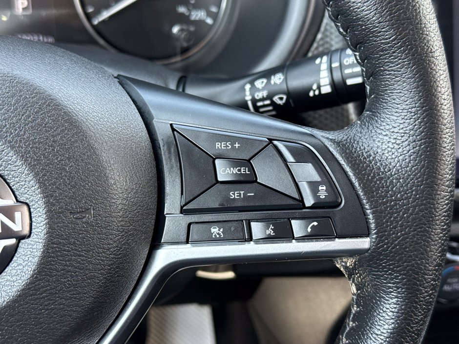 2023 Nissan Kicks SV-21