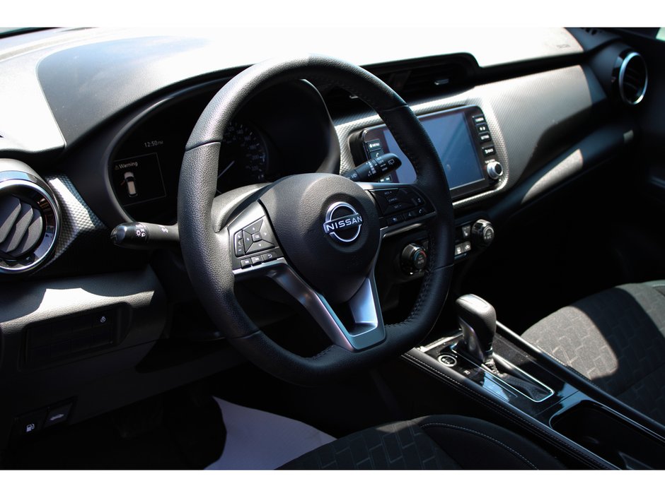 2023 Nissan Kicks SV-28