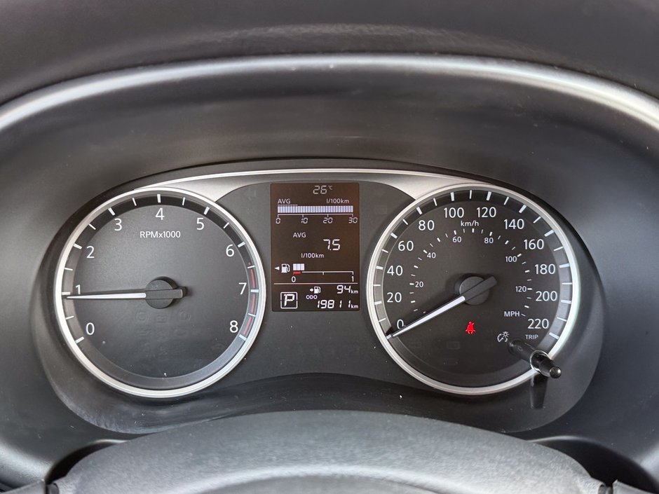2024 Nissan Kicks S-25