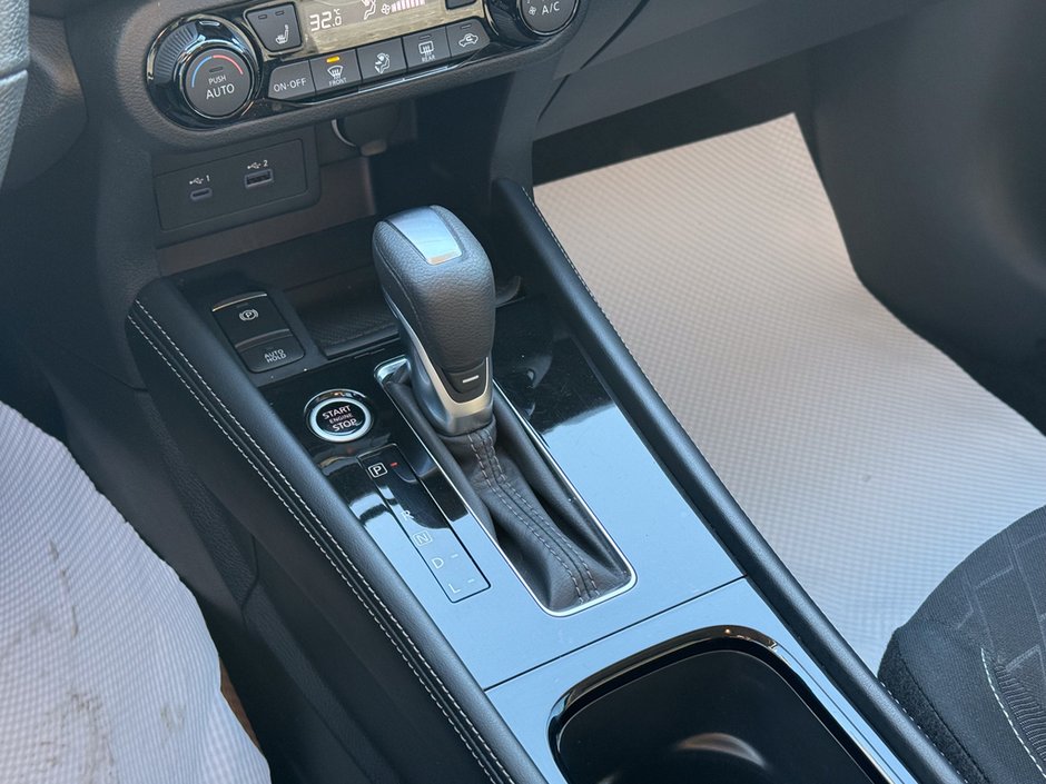 2024 Nissan Kicks SV-17