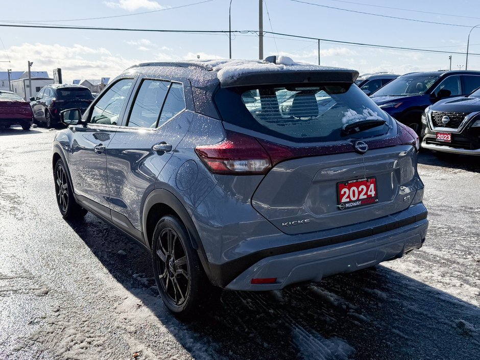 2024 Nissan Kicks SR-4