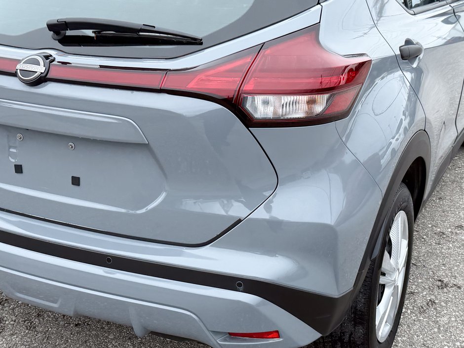 2024 Nissan Kicks S-12