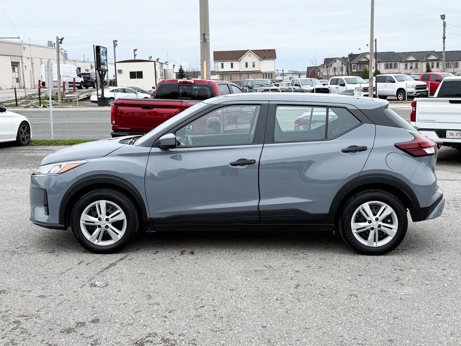 2024 Nissan Kicks S-3