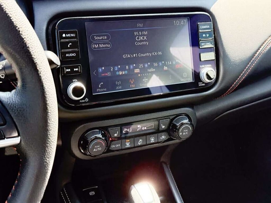 2024 Nissan Kicks SR-19