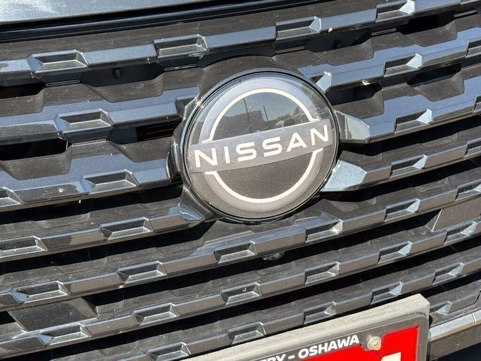 2024 Nissan Kicks SR-10