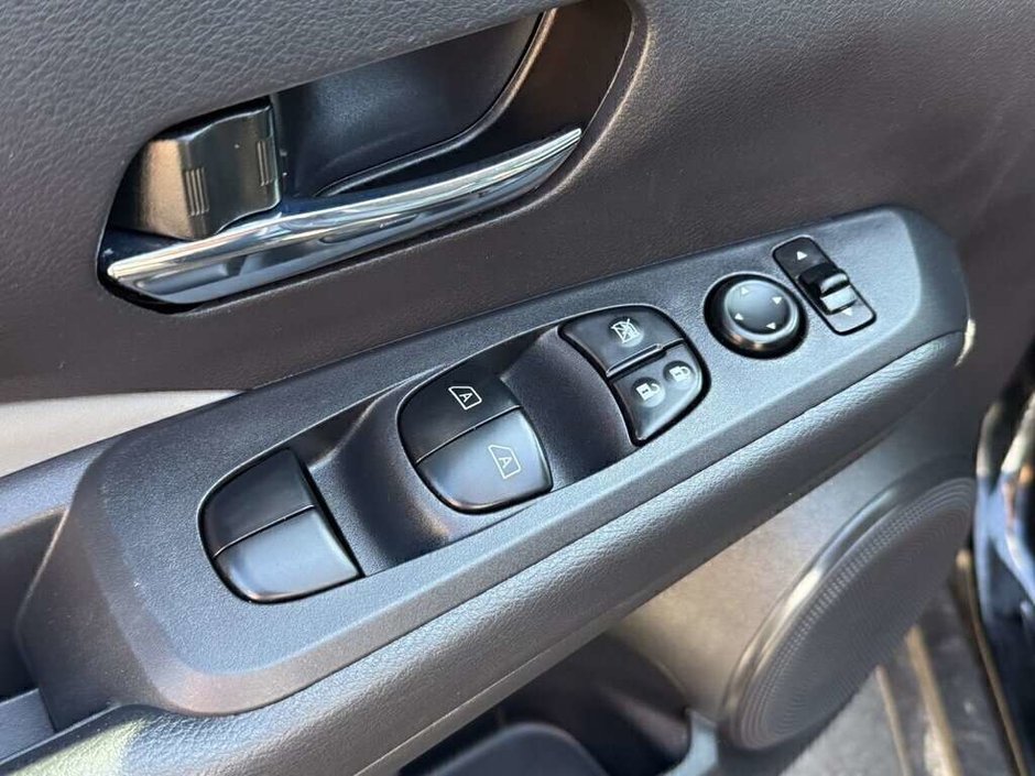2024 Nissan Kicks SR-21