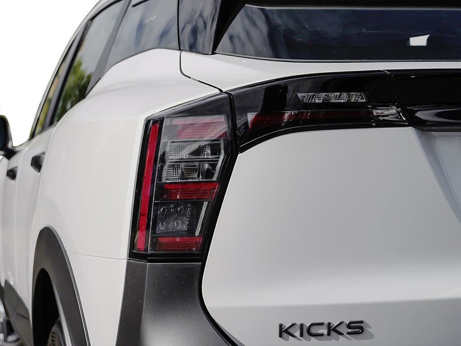 2025 Nissan KICKS S-9