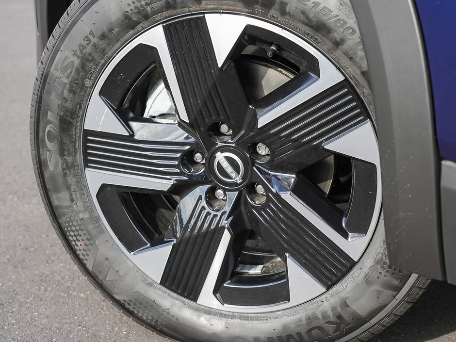 2025 Nissan Kicks SV-7